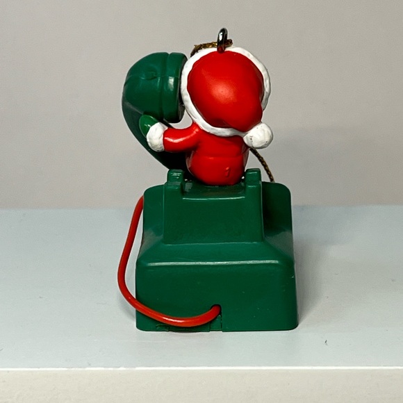 Vintage 1-800-Friend Collectible Ornament - Picture 4 of 6